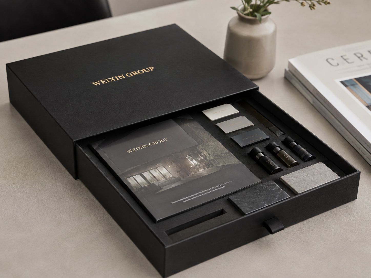 Multi compartment presentation box for product collections