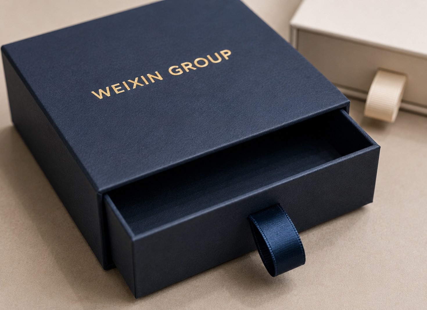 Ribbon pull drawer rigid box for premium gift packaging